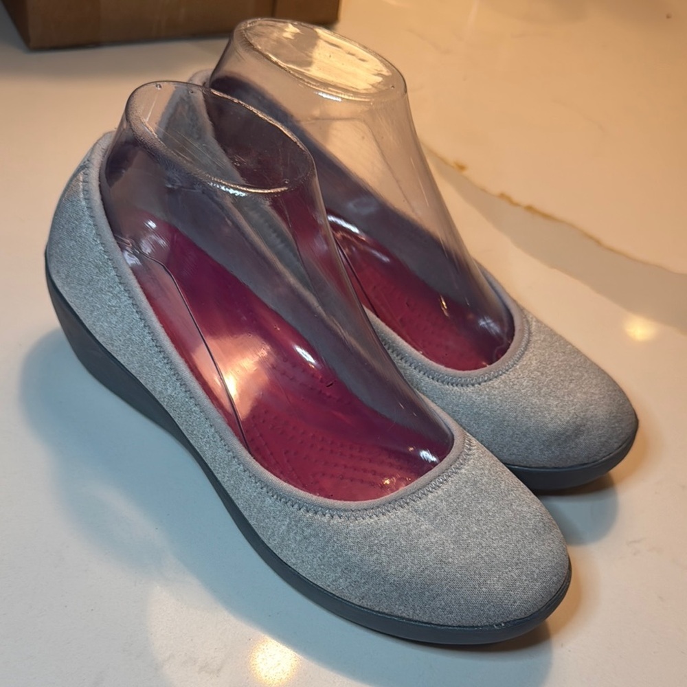 CROCS Gray Women's Flats